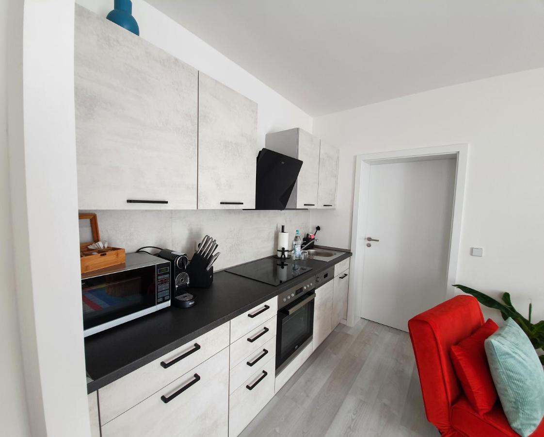 Pb Ferienwohnungen - Fewo 6 - Stilvoll Eingerichtetes Apartment Im Herzen Senftenbergs Bagian luar foto