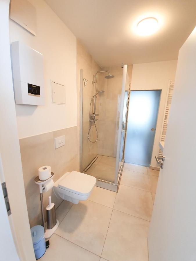 Pb Ferienwohnungen - Fewo 6 - Stilvoll Eingerichtetes Apartment Im Herzen Senftenbergs Bagian luar foto